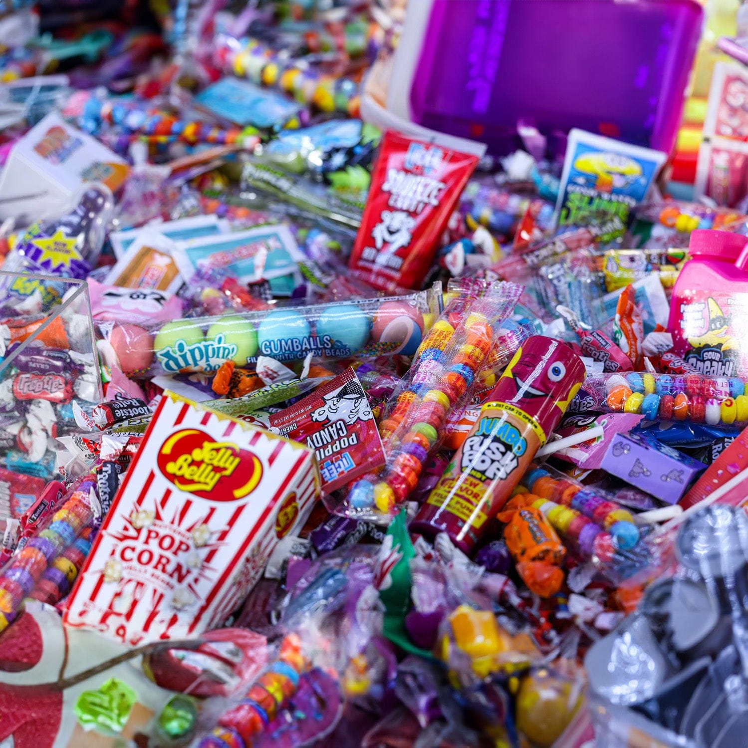 Candy Locker SE 24" Candy Crane Machine Candy Close Up