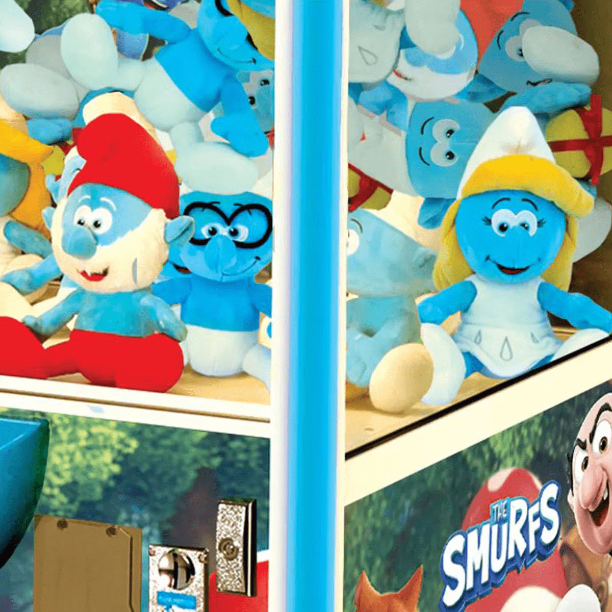 E-Claw The Smurfs Crane Machine Smurf branded plush toys