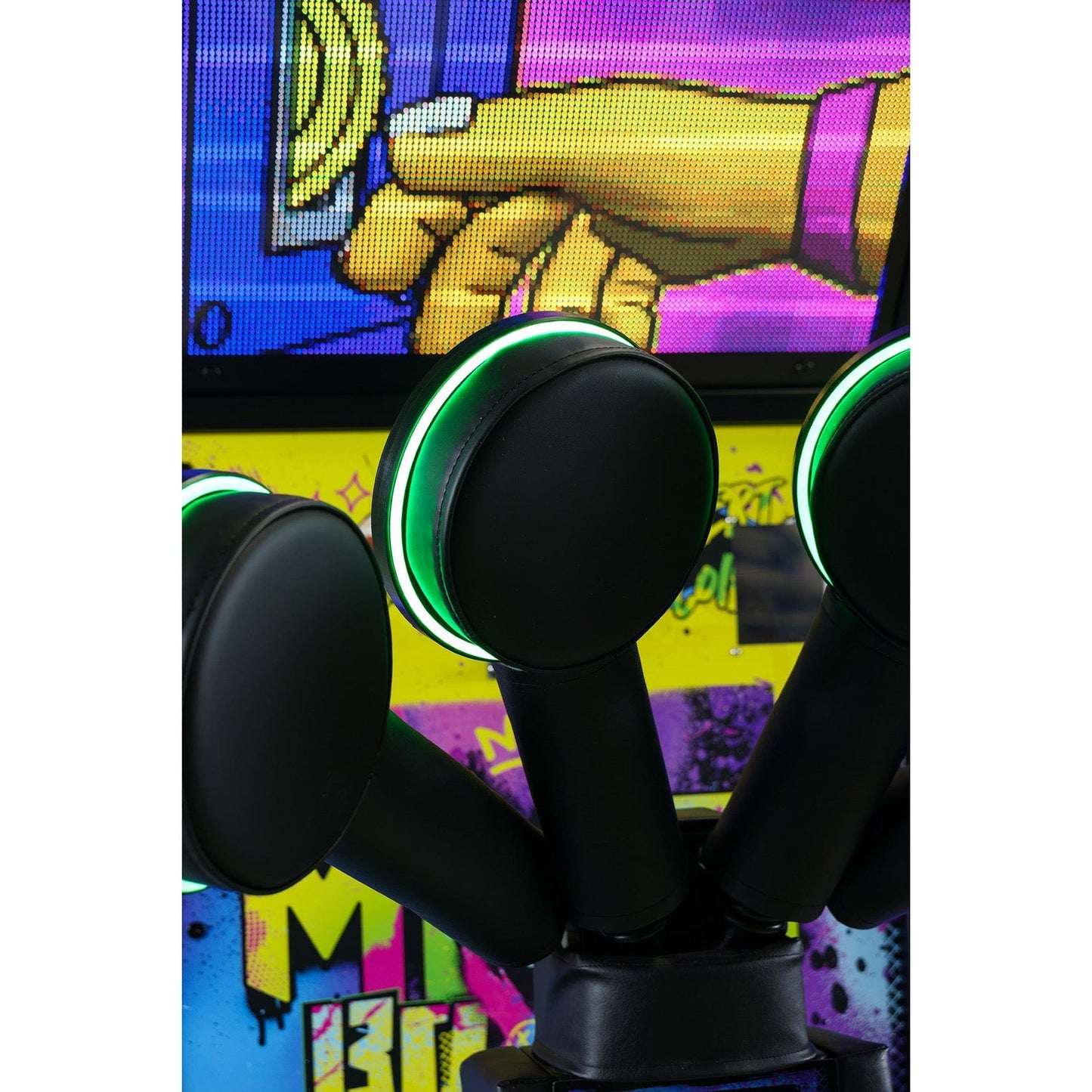 MMA - Kick & Punch Arcade Game Machine Coin Pads Close Up Product image