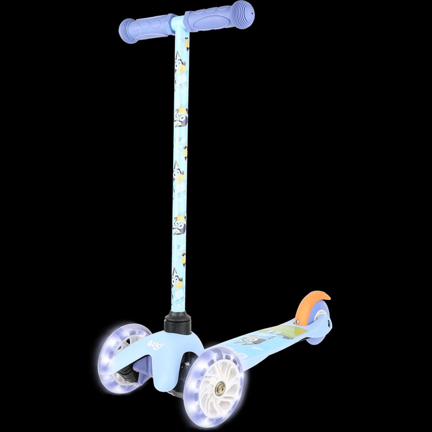 Bluey 3 Wheel Tilt-Turn Scooter 20in (1ct.)