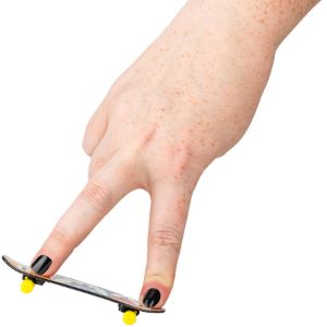 Sonic™ Finger Skateboards 4in Asst (12 pcs)
